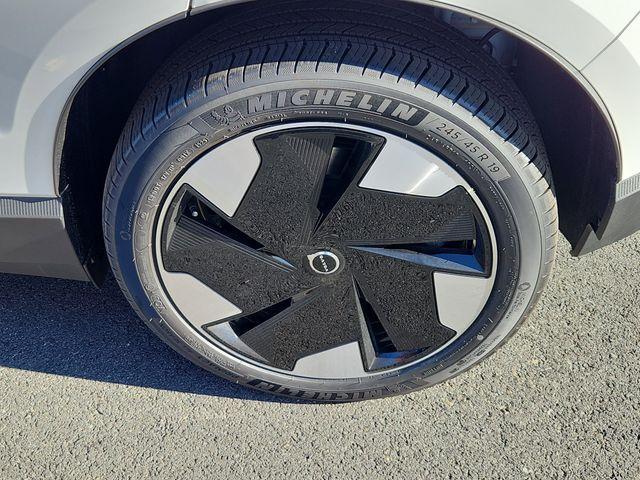 new 2025 Volvo EX30 car, priced at $48,550