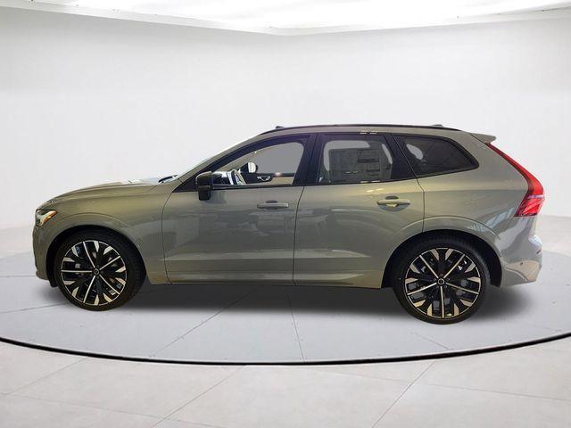new 2026 Volvo XC60 car, priced at $65,765