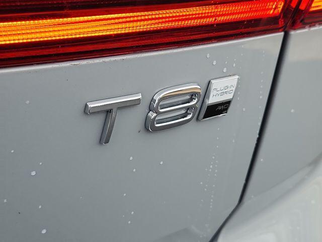 new 2026 Volvo XC60 Plug-In Hybrid car, priced at $69,405