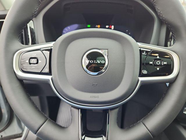 new 2026 Volvo XC60 Plug-In Hybrid car, priced at $69,405