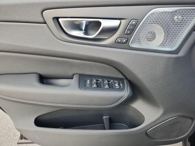 new 2026 Volvo XC60 car, priced at $68,965