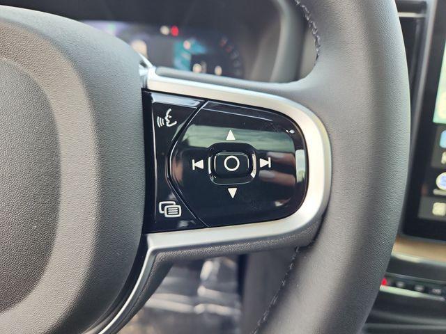 new 2026 Volvo XC60 car, priced at $68,965