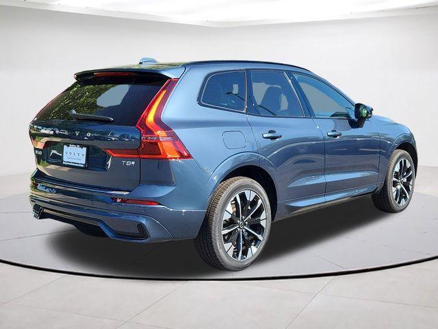 new 2026 Volvo XC60 Plug-In Hybrid car, priced at $70,400