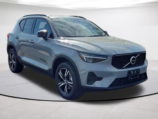 new 2026 Volvo XC40 car, priced at $46,645