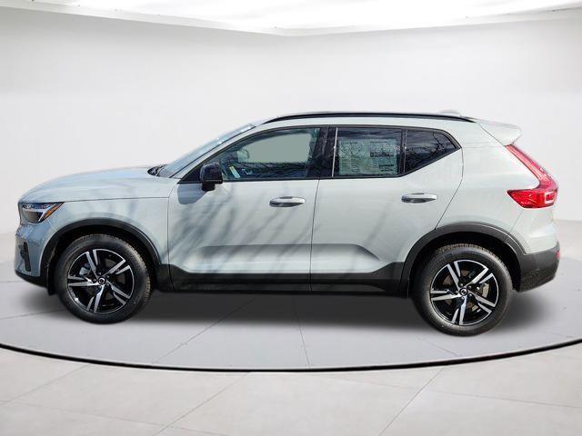 new 2026 Volvo XC40 car, priced at $46,645