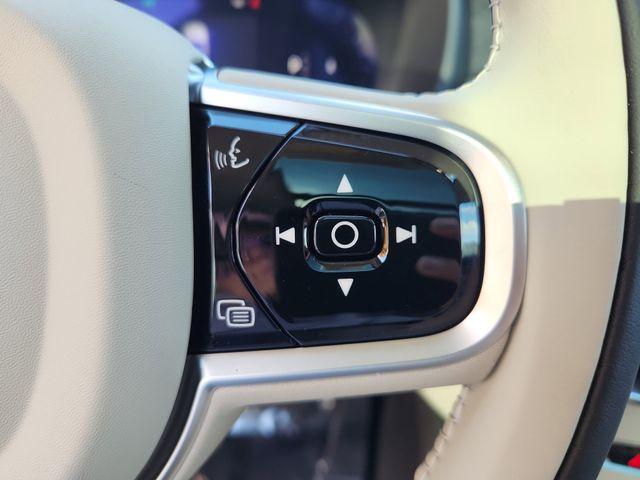 new 2026 Volvo XC90 car, priced at $76,570