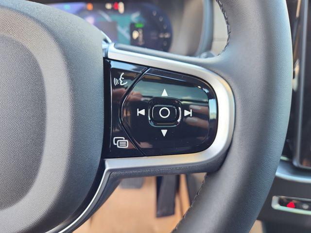 new 2026 Volvo XC90 Plug-In Hybrid car, priced at $81,140