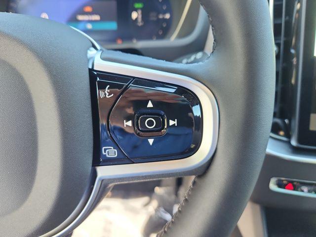 new 2026 Volvo XC90 Plug-In Hybrid car, priced at $90,630