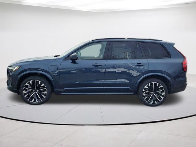 new 2026 Volvo XC90 Plug-In Hybrid car, priced at $87,620