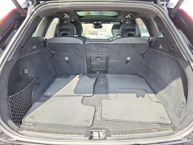 used 2024 Volvo XC60 Recharge Plug-In Hybrid car, priced at $53,495