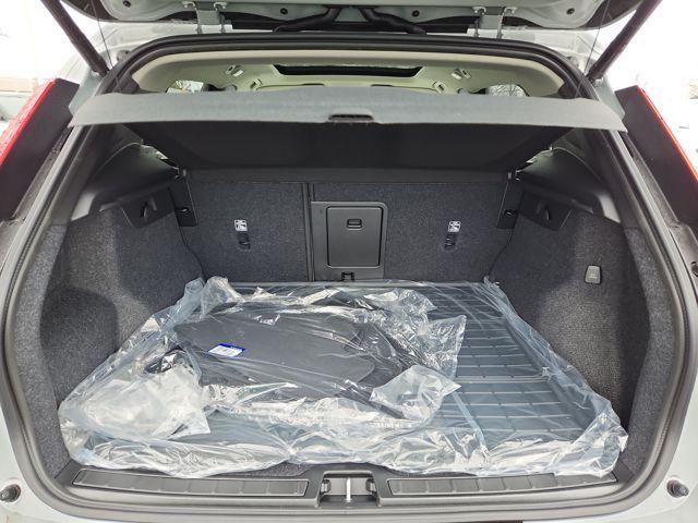 new 2026 Volvo XC40 car, priced at $53,635