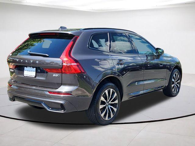 used 2025 Volvo XC60 car, priced at $35,995