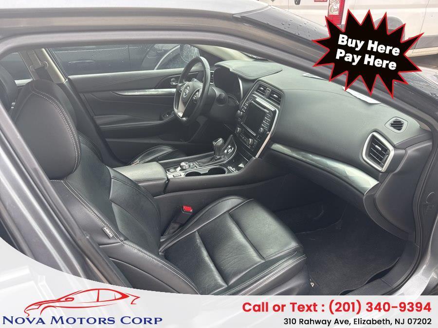 used 2020 Nissan Maxima car, priced at $5,999