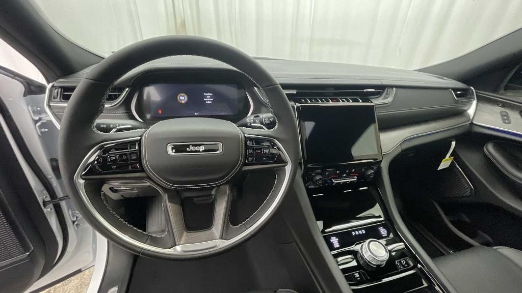 new 2025 Jeep Grand Cherokee L car, priced at $59,714