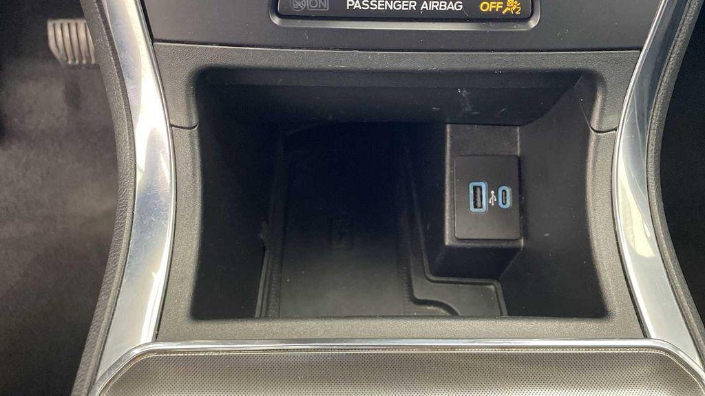 used 2024 Ford Edge car, priced at $24,500