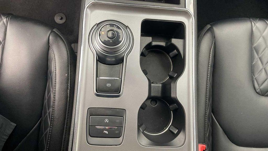 used 2024 Ford Edge car, priced at $24,500