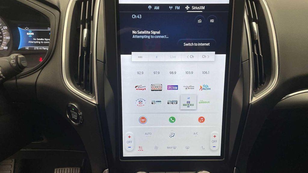 used 2024 Ford Edge car, priced at $24,500