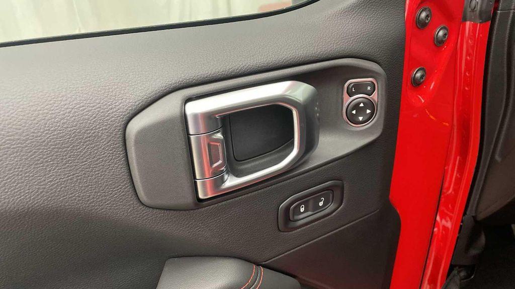 new 2025 Jeep Gladiator car, priced at $49,759