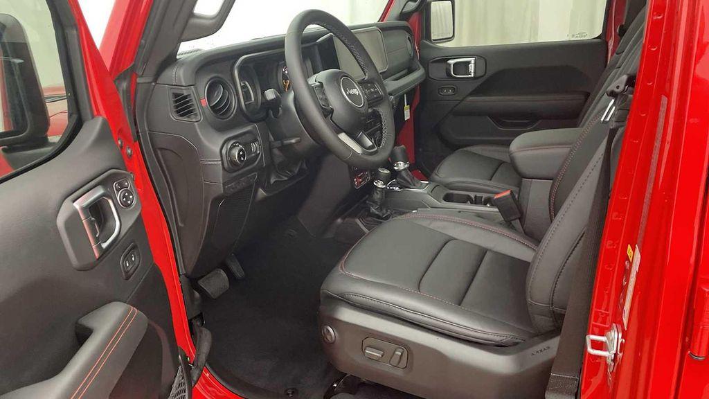 new 2025 Jeep Gladiator car, priced at $49,759