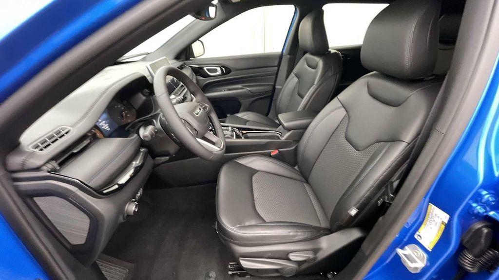 new 2026 Jeep Compass car, priced at $29,485