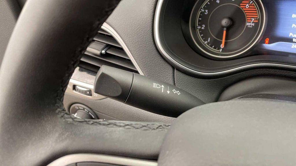 used 2022 Jeep Cherokee car, priced at $24,845