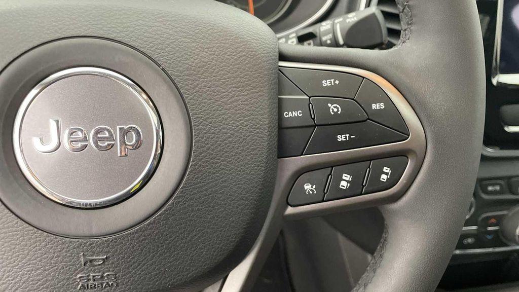 used 2022 Jeep Cherokee car, priced at $24,845