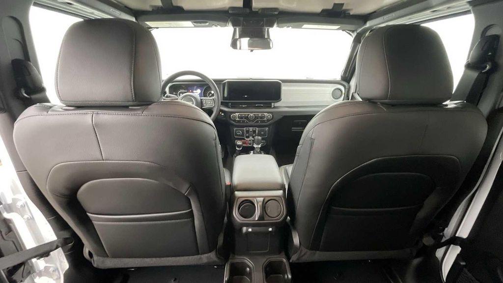 new 2026 Jeep Wrangler car, priced at $52,660