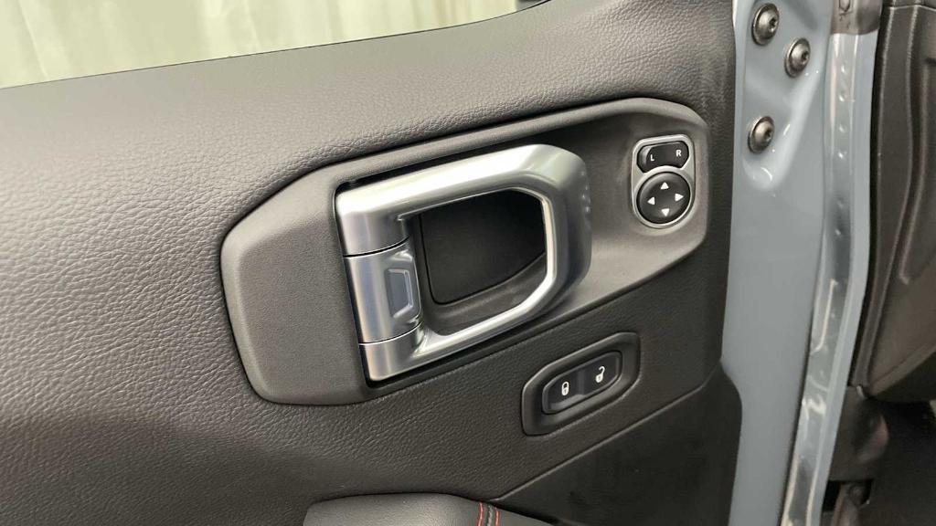 new 2026 Jeep Gladiator car, priced at $66,470