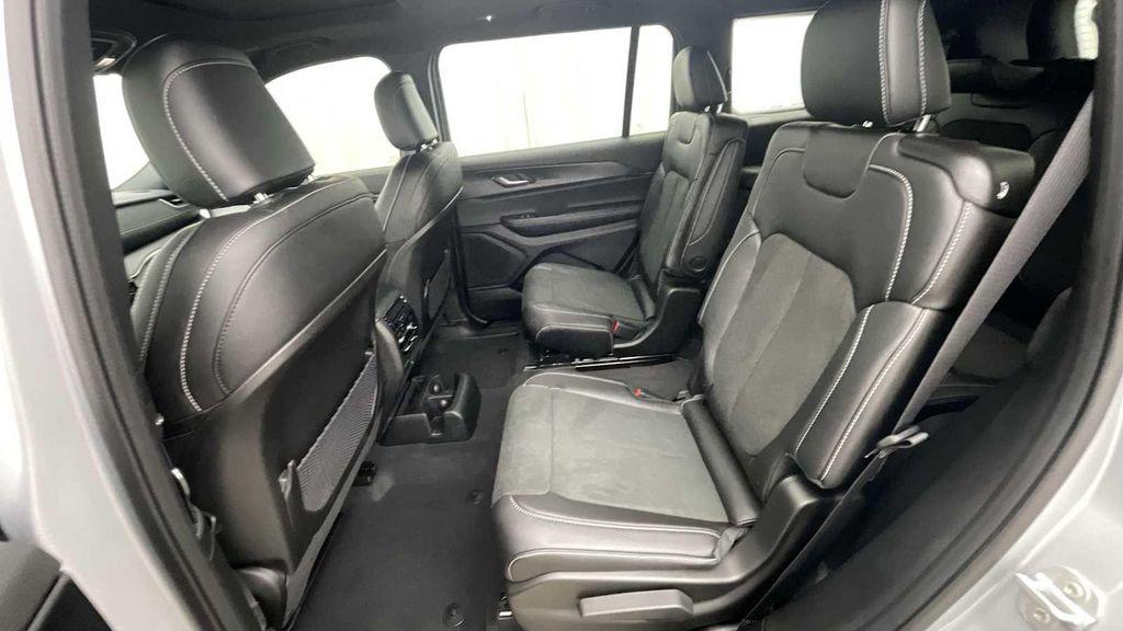 new 2025 Jeep Grand Cherokee L car, priced at $41,940