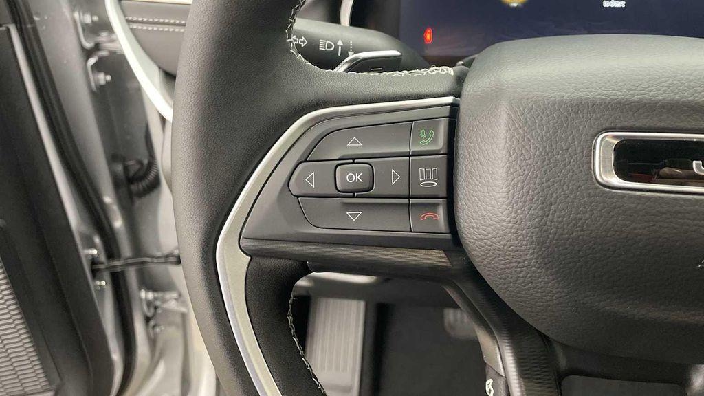 new 2025 Jeep Grand Cherokee L car, priced at $41,940