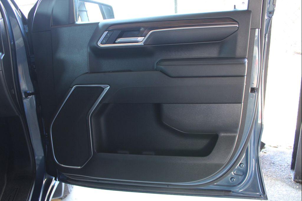 used 2024 GMC Sierra 1500 car, priced at $36,999