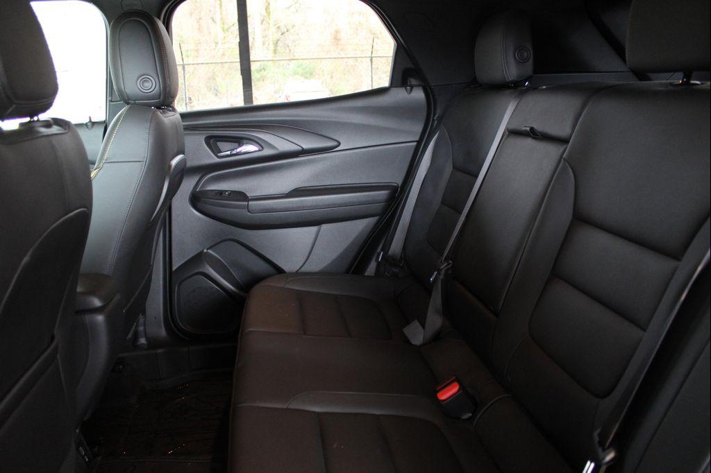 used 2024 Chevrolet TrailBlazer car, priced at $23,014