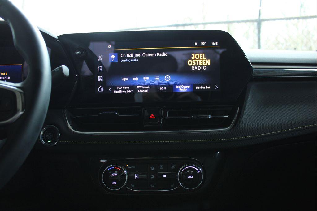 used 2024 Chevrolet TrailBlazer car, priced at $23,014