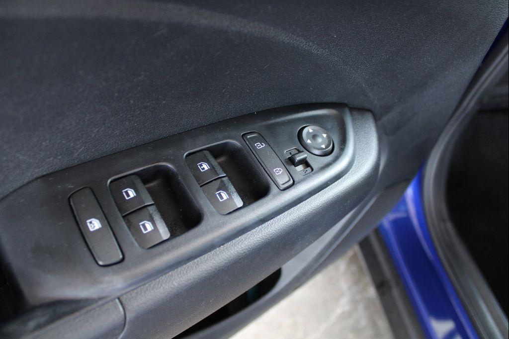 used 2021 Hyundai Venue car, priced at $13,999