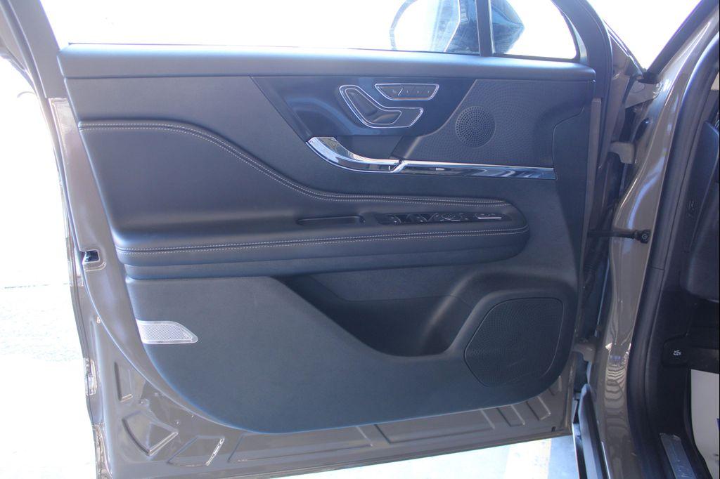 used 2025 Lincoln Corsair car, priced at $45,999