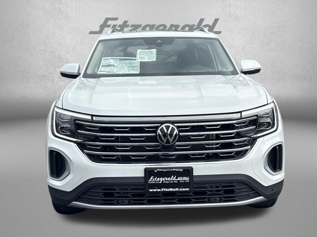 new 2026 Volkswagen Atlas car, priced at $50,041
