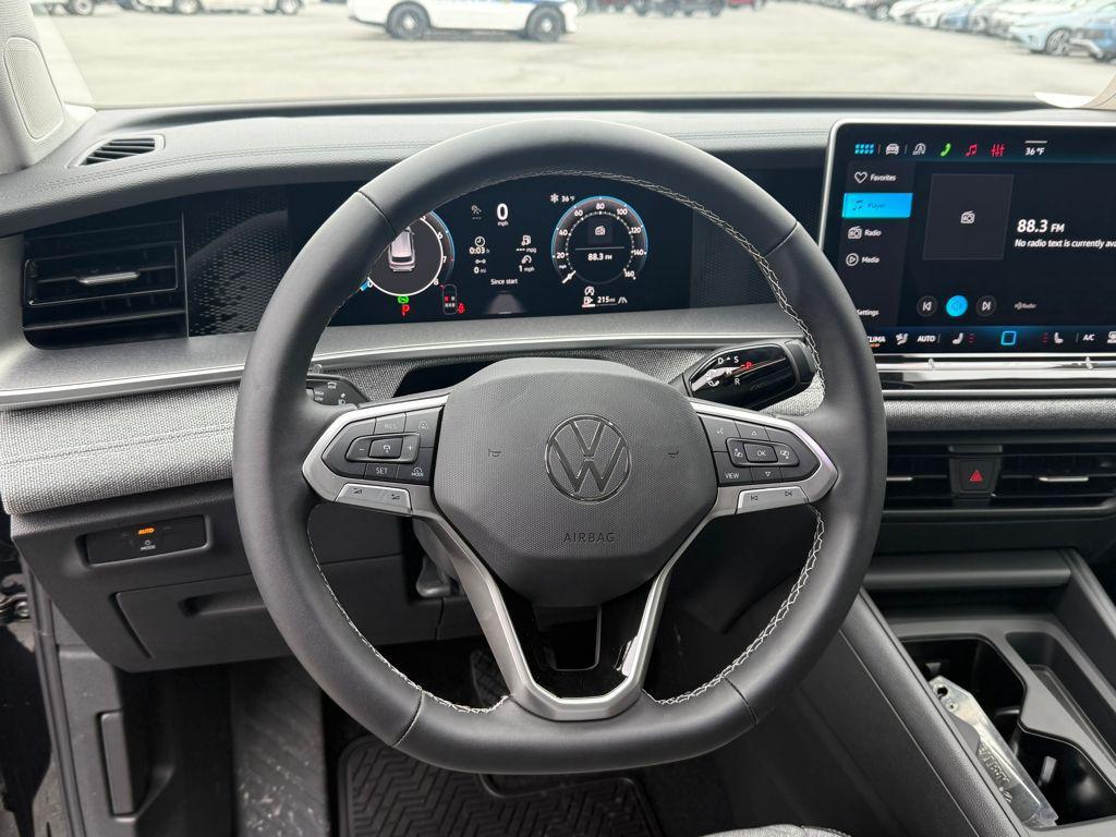 new 2026 Volkswagen Tiguan car, priced at $32,295