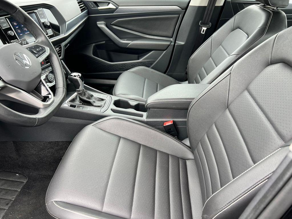 used 2024 Volkswagen Jetta car, priced at $18,995