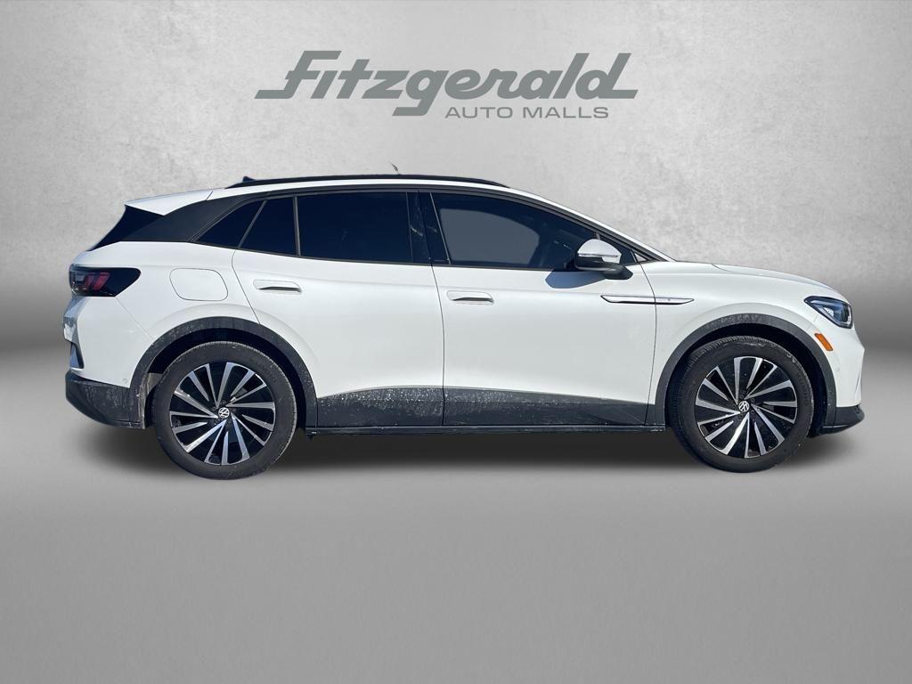 used 2024 Volkswagen ID.4 car, priced at $21,995