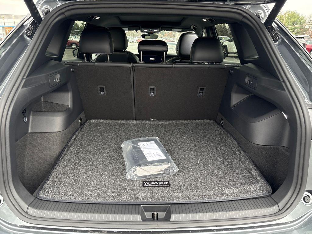 new 2026 Volkswagen Tiguan car, priced at $38,529