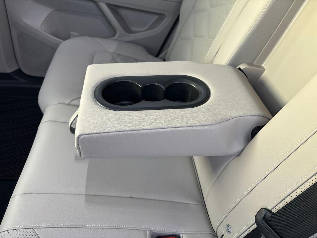 new 2026 Volkswagen Atlas car, priced at $39,312