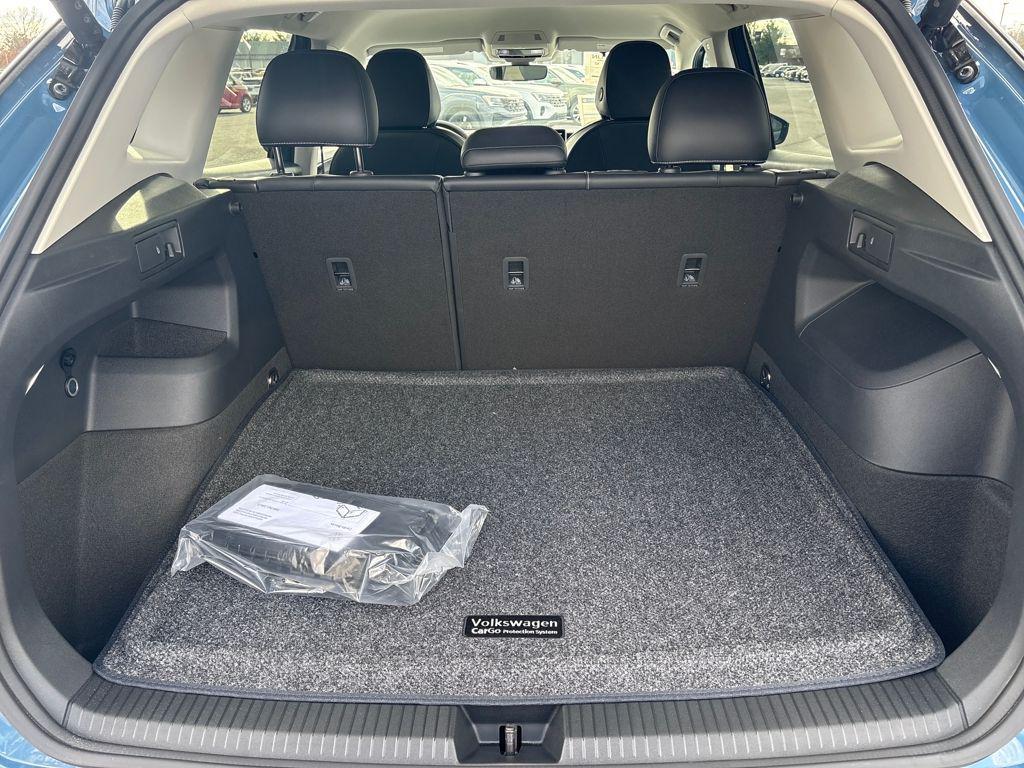 new 2026 Volkswagen Tiguan car, priced at $33,991