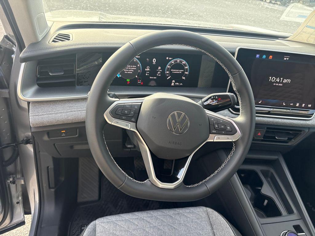 new 2026 Volkswagen Tiguan car, priced at $32,295
