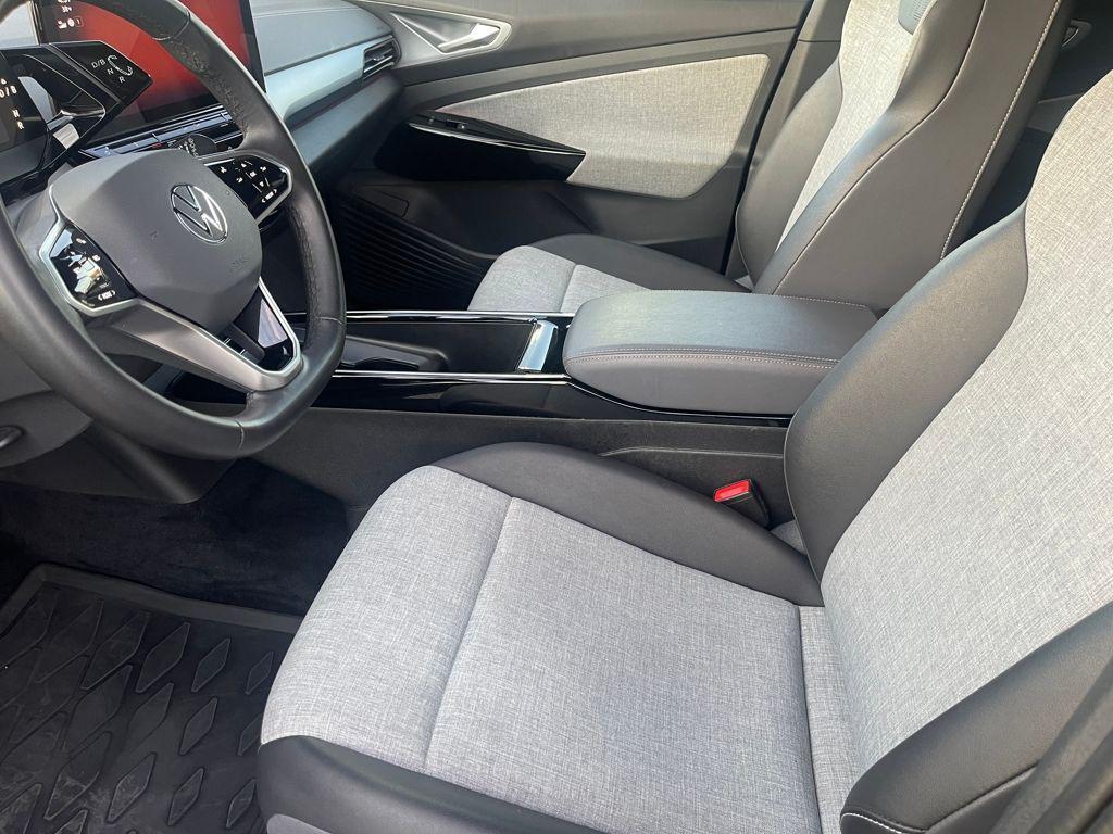 used 2024 Volkswagen ID.4 car, priced at $18,495