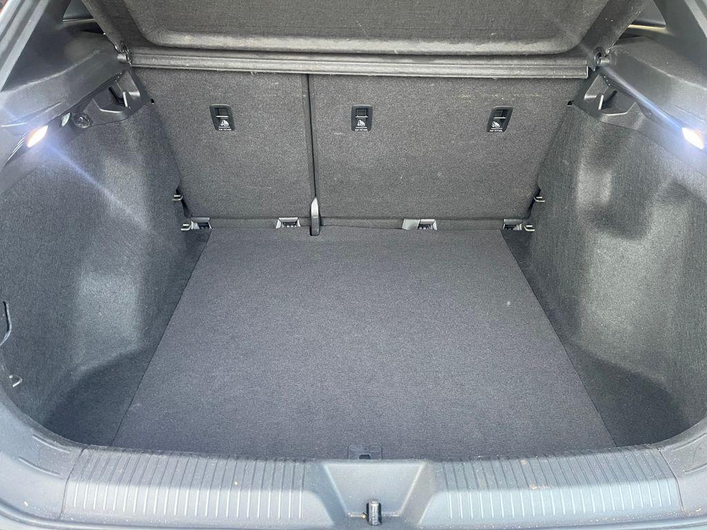 used 2024 Volkswagen ID.4 car, priced at $18,495