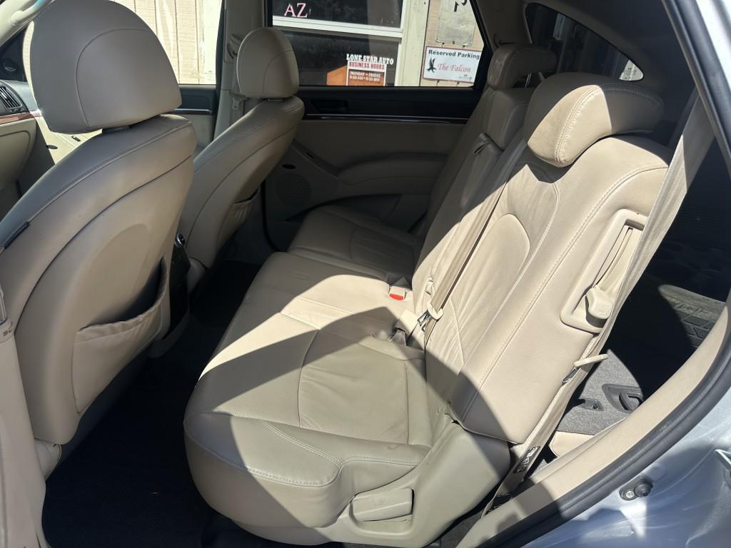 used 2009 Hyundai Veracruz car, priced at $5,900