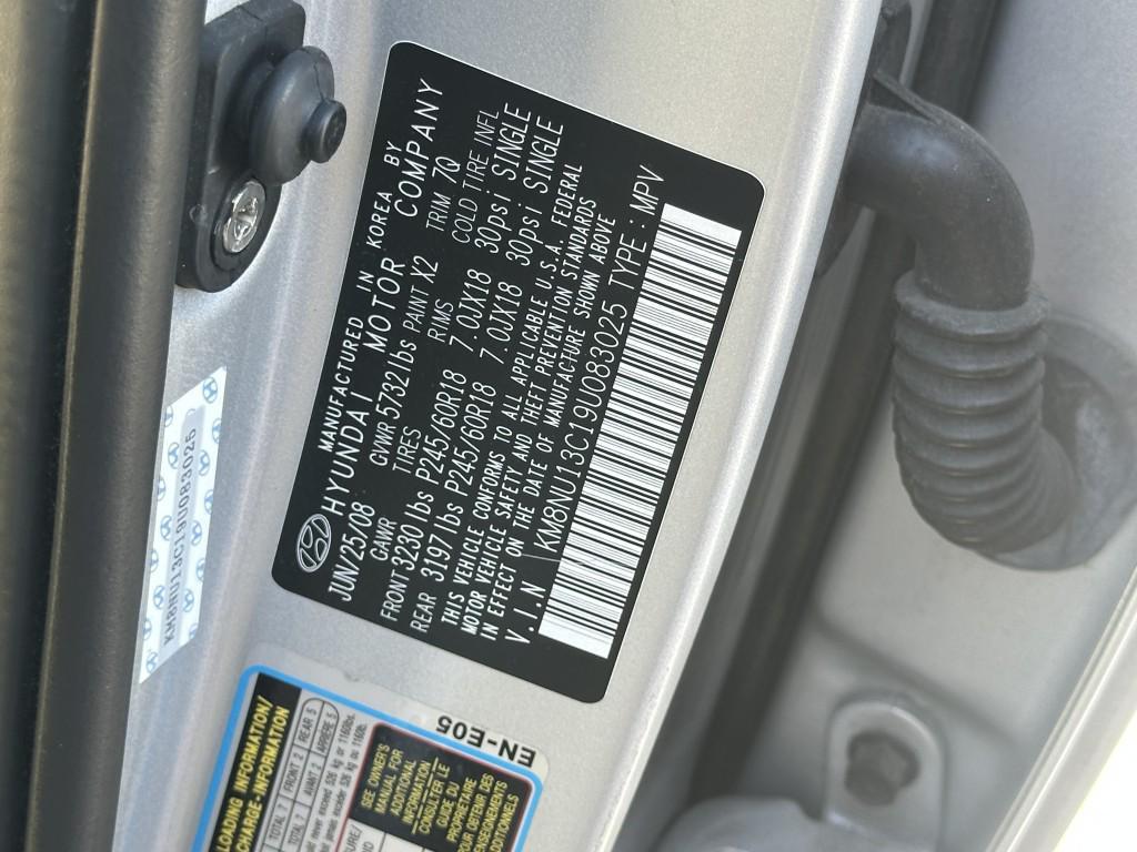 used 2009 Hyundai Veracruz car, priced at $5,900