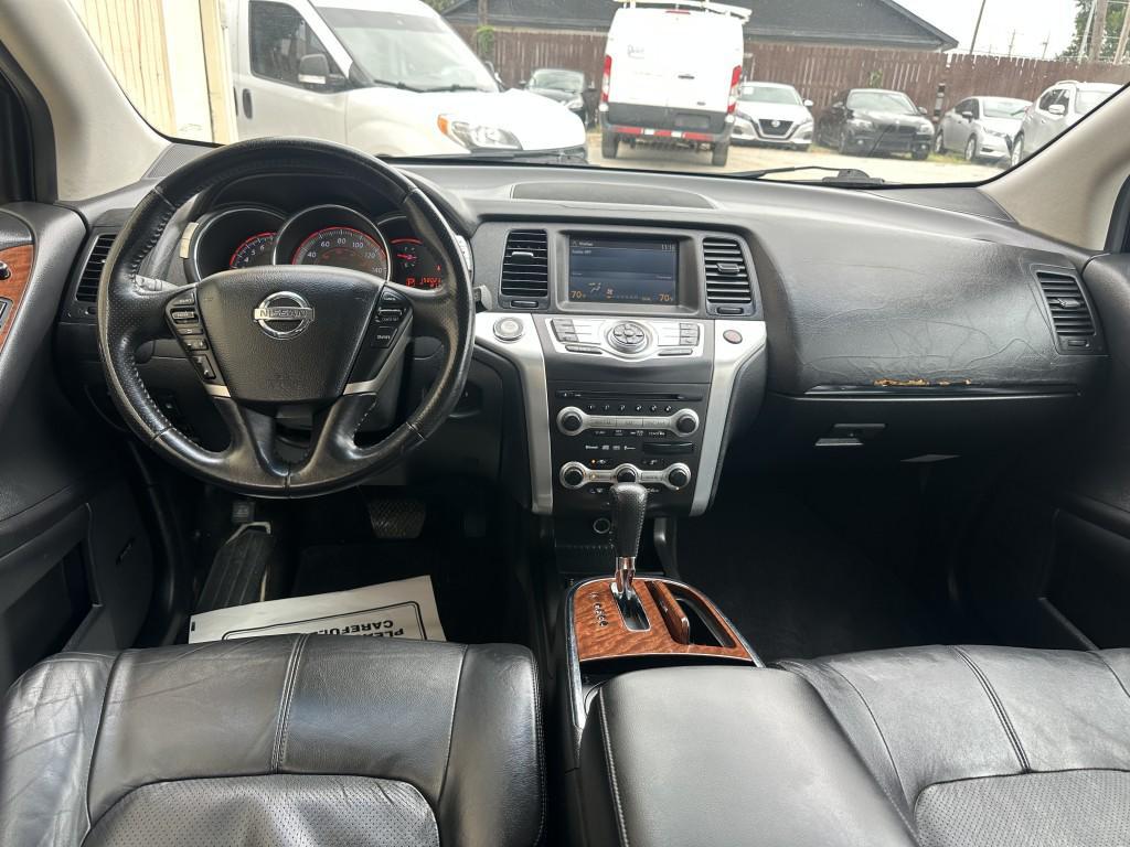 used 2009 Nissan Murano car, priced at $3,900