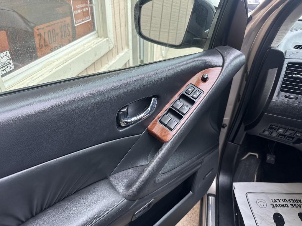 used 2009 Nissan Murano car, priced at $3,900