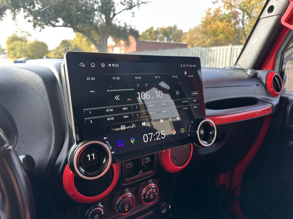 used 2015 Jeep Wrangler Unlimited car, priced at $16,900